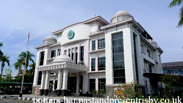 Universitas Politeknik Negeri Pontianak: Kampus Vokasi Unggulan